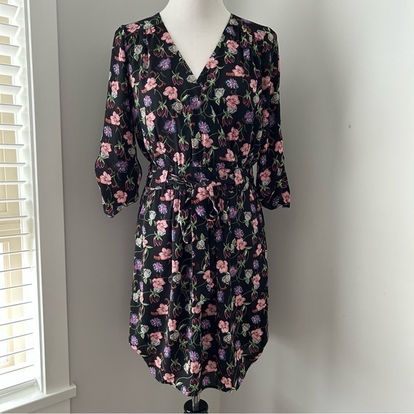 House of Harlow 1960 Dresses & Skirts - House of Harlow 1960 Floral Shirt Dress
